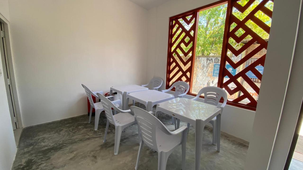 Raalhu Dhangethi Bed and Breakfast Esterno foto