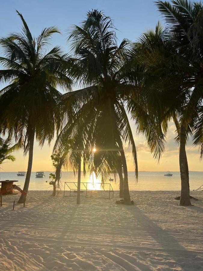 Raalhu Dhangethi Bed and Breakfast Esterno foto