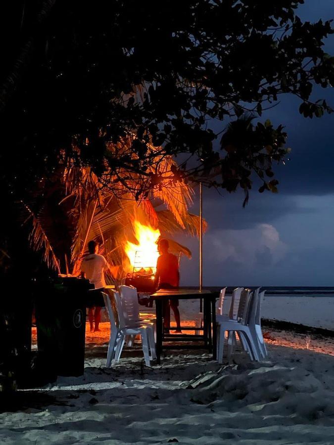 Raalhu Dhangethi Bed and Breakfast Esterno foto