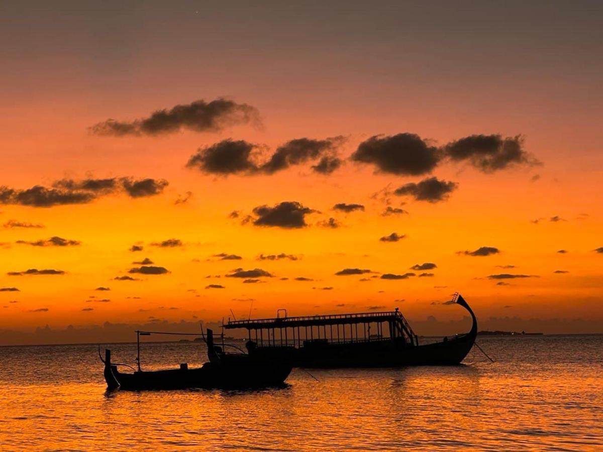 Raalhu Dhangethi Bed and Breakfast Esterno foto