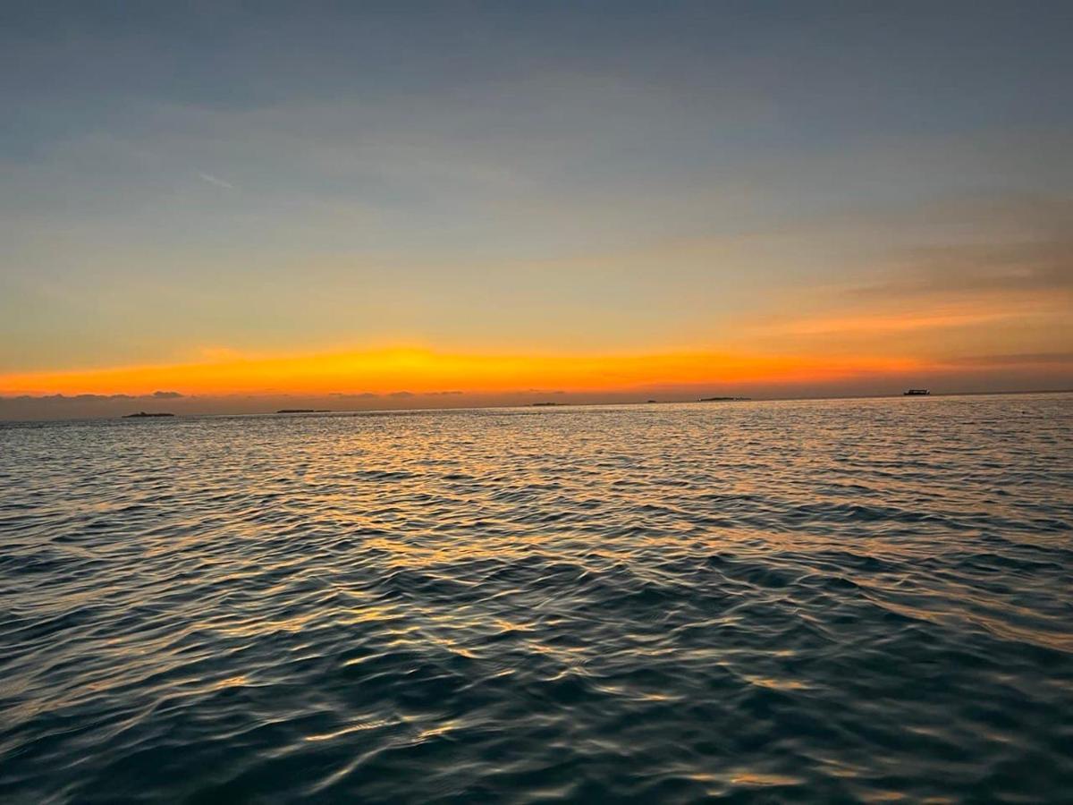 Raalhu Dhangethi Bed and Breakfast Esterno foto